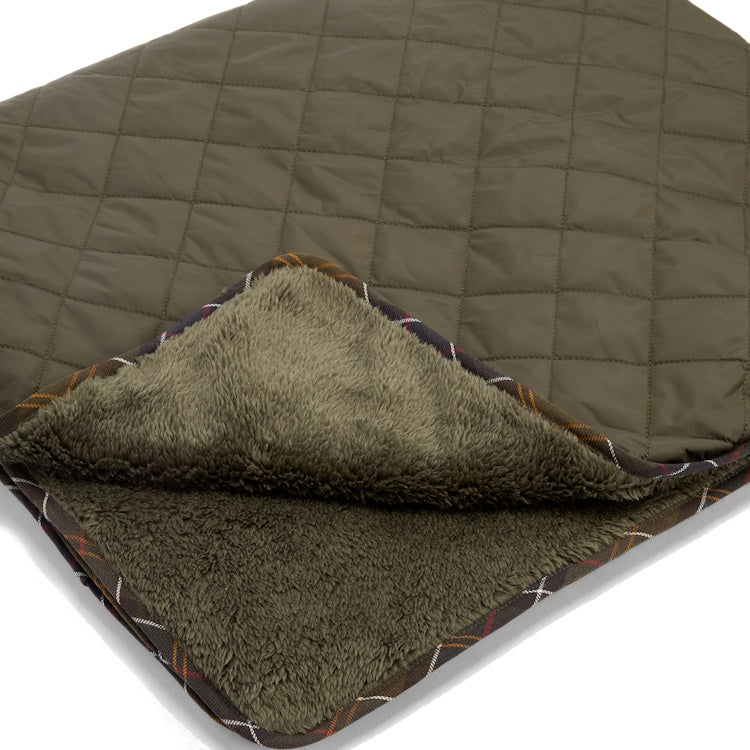 Barbour Dog Quilt and Fleece Blanket - Olive