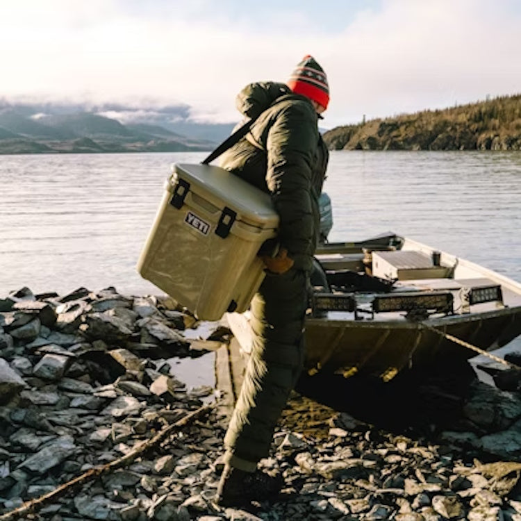 Yeti Roadie 24 Hard Cool Box - Tan