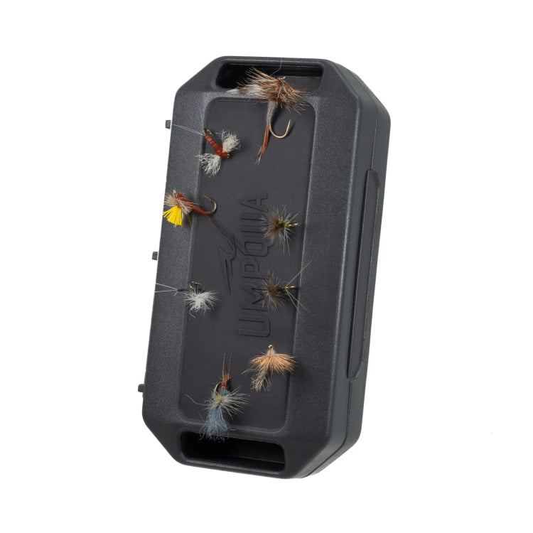 Umpqua Link Hatchvault Essential