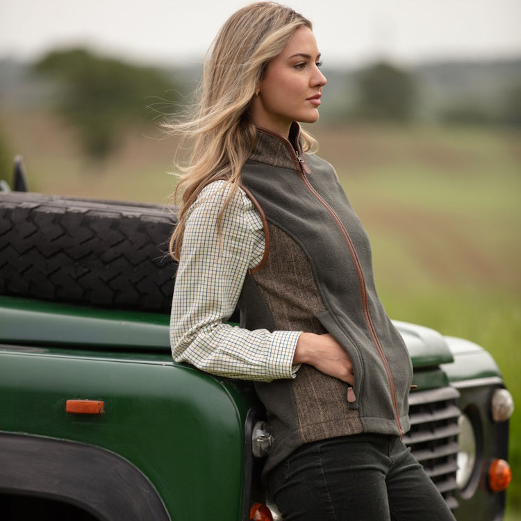 Gunner and Hound Ladies Tweed Incorporated Gilet - Forest Green