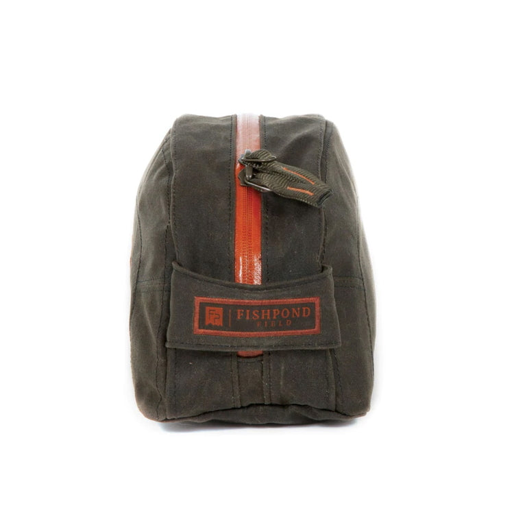 Fishpond Cabin Creek Toiletry Kit - Peat Moss