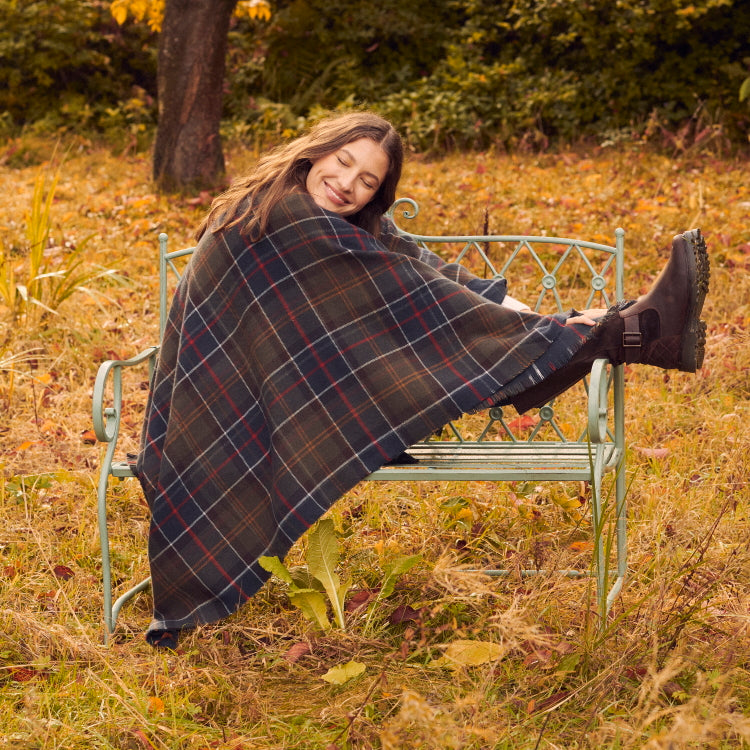 Barbour Ladies Montieth Serape - Classic