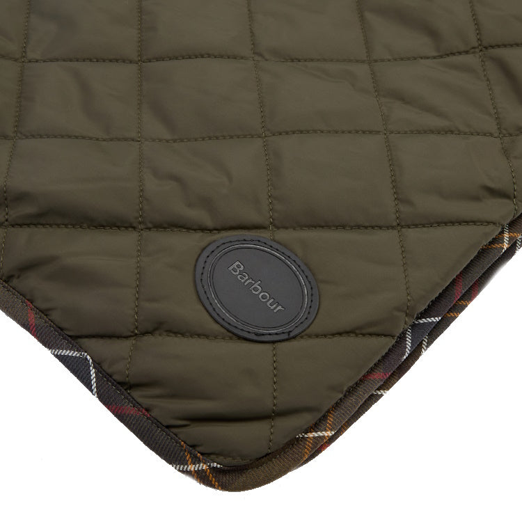 Barbour Dog Quilt and Fleece Blanket - Olive