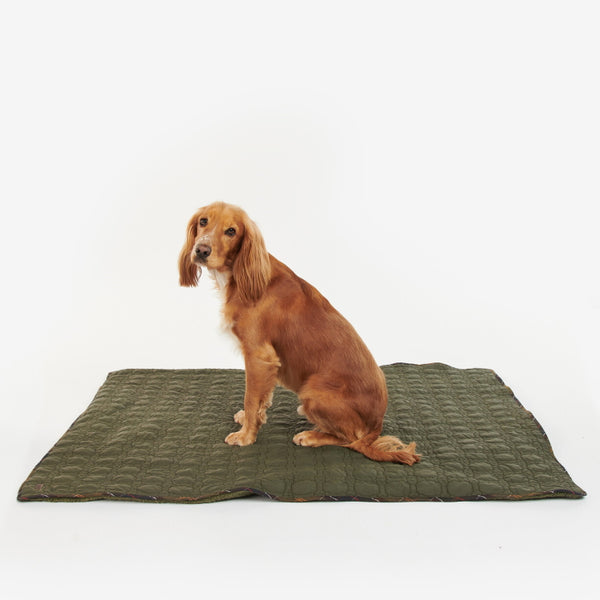 Barbour Dog Bone Quilted Dog Blanket - Dark Olive