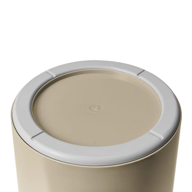 Yeti Loadout Bucket - Tan