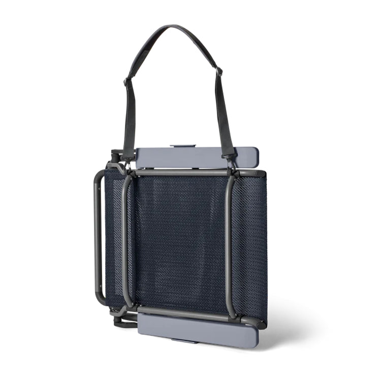 Yeti Hondo Beach Chair - Navy