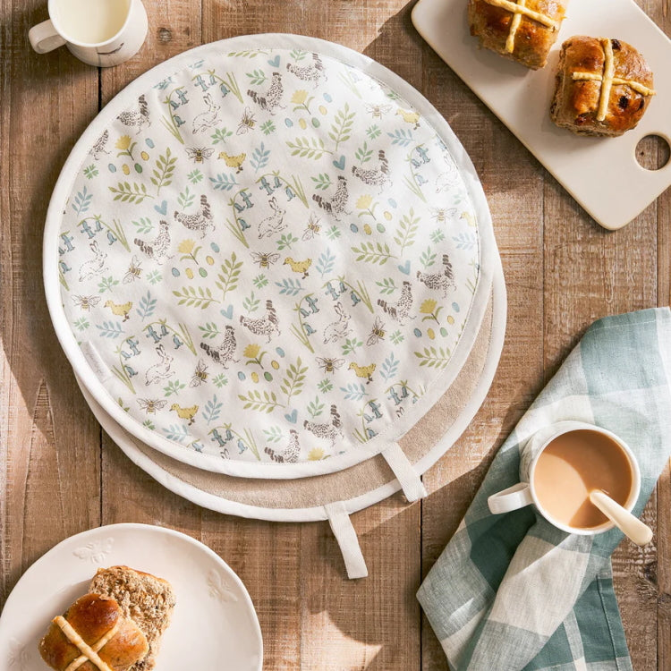 Sophie Allport Spring Chicken Circular Hob Cover