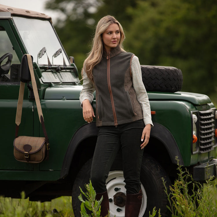 Gunner and Hound Ladies Tweed Incorporated Gilet - Forest Green