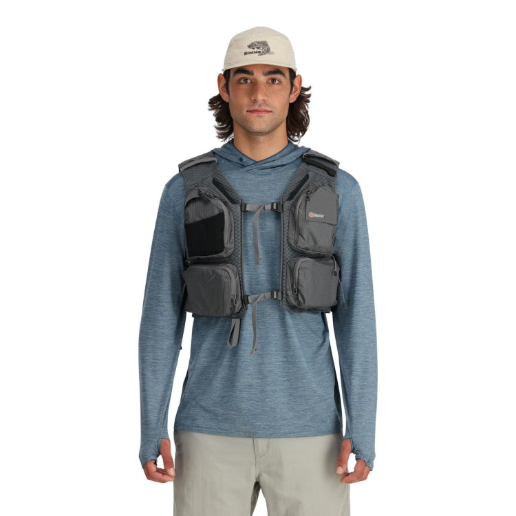 Simms Flyweight Vest - Smoke