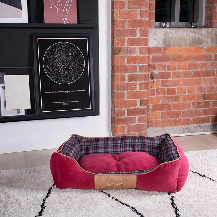 Scruffs Highland Box Dog Bed - Red