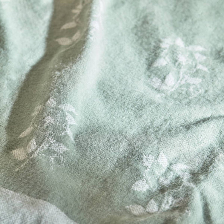 Sophie Allport Rose Knitted Picnic Blanket