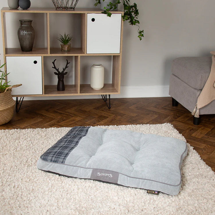 Scruffs Highland Dog Mattress Grey John Norris