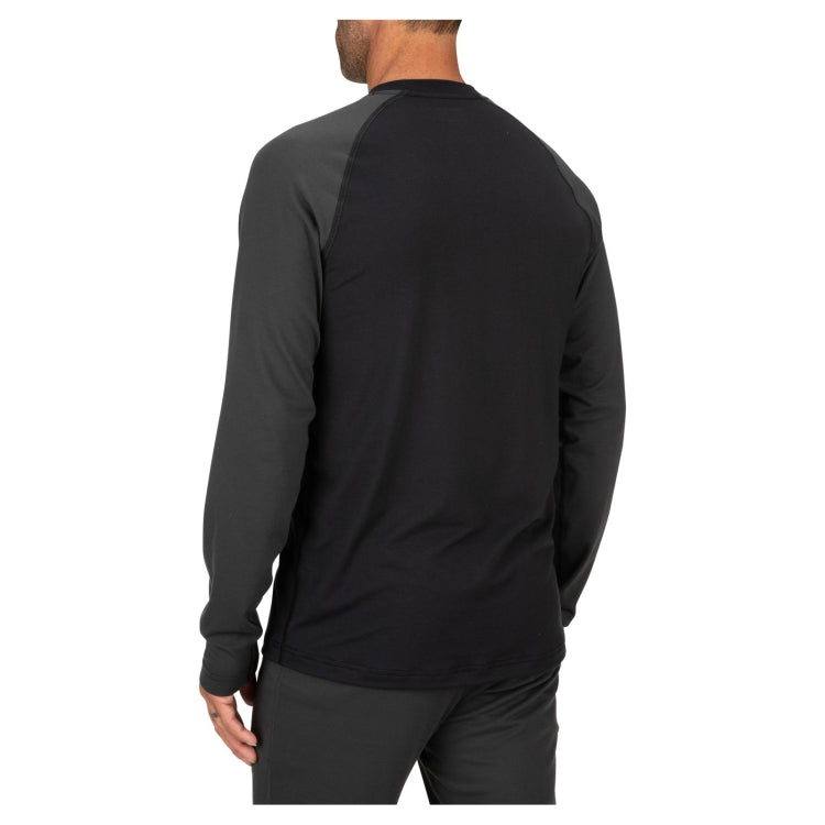 Simms Lightweight Baselayer Top