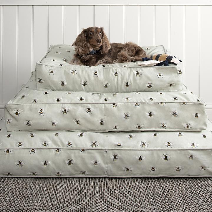 Sophie Allport Bees Dog Mattress - Medium